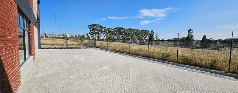 To Let Commercial Property for Rent in Fisantekraal Western Cape